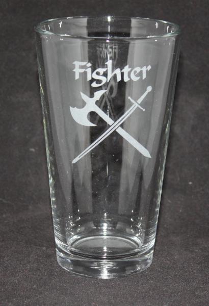 D&D Dungeons & Dragons Fighter Pint Glass