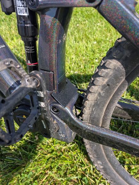 Pivot Protector Rear Mudguard