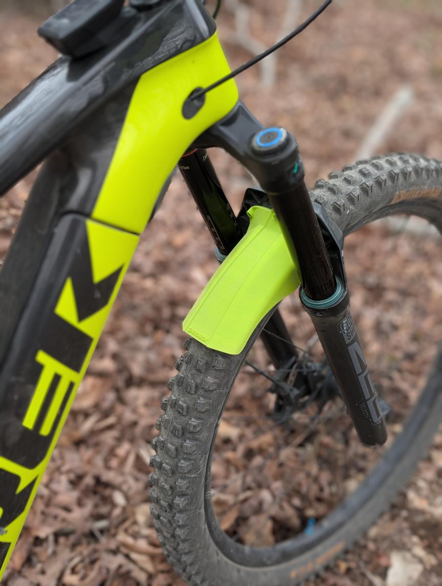 Bolt on Fender for RockShox Zeb/Domain picture