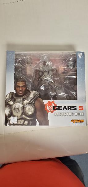Storm COLLECTIBLES GEARS OF WAR 5 AUGUSTUS COLE FIGURE