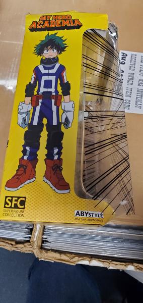 My Hero Academia izuku Midoriya SFC figure ABYstyle 01 box damaged picture