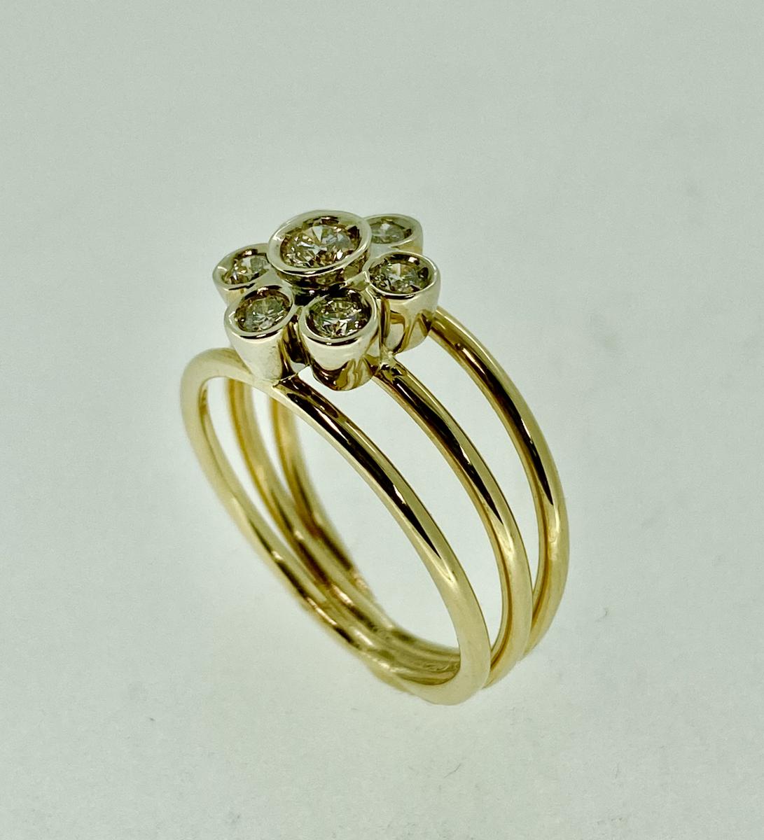 Diamond Cluster Coil Ring picture