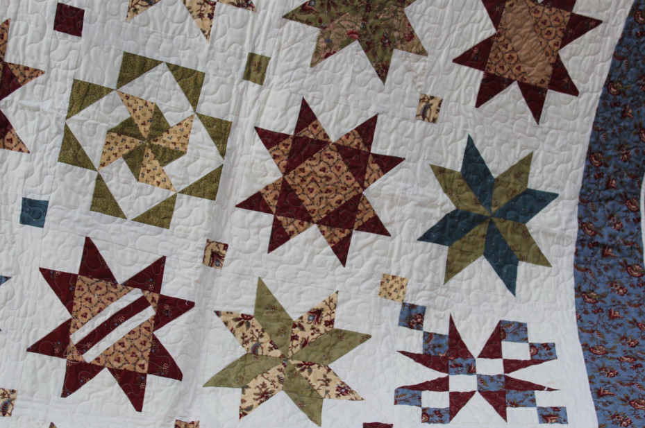 Handmade Star Pattern Quilt - 100% Cotton, Full/Queen Size, Soft & Durable picture