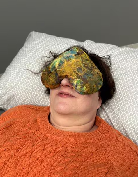 Soothing Heart-Shaped Eye Pillow with Lavender and Eucalyptus for Migraine Relief picture