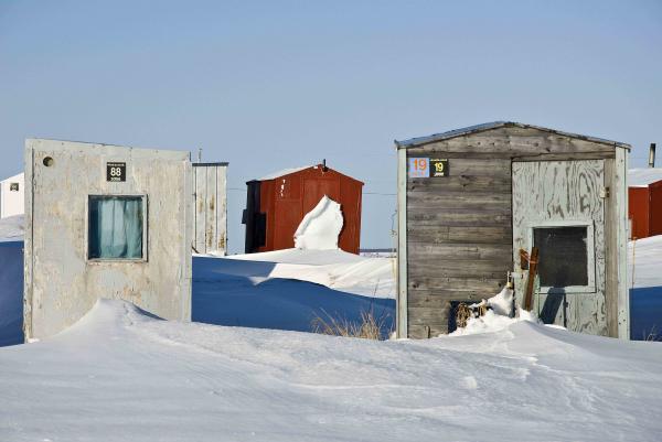 1.Abandoned Fishing Shacks | Huttes de peÌ‚che abandonneÌes