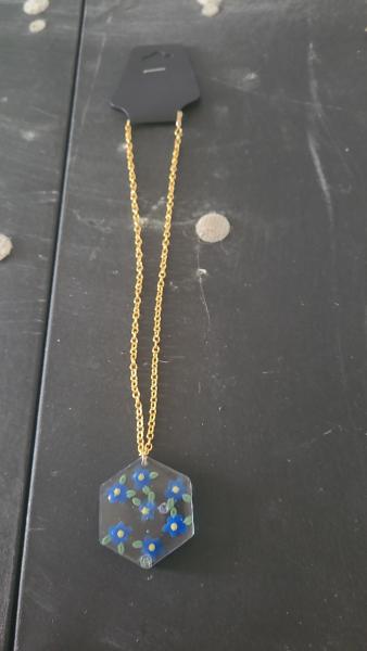 Medium Flower Necklace