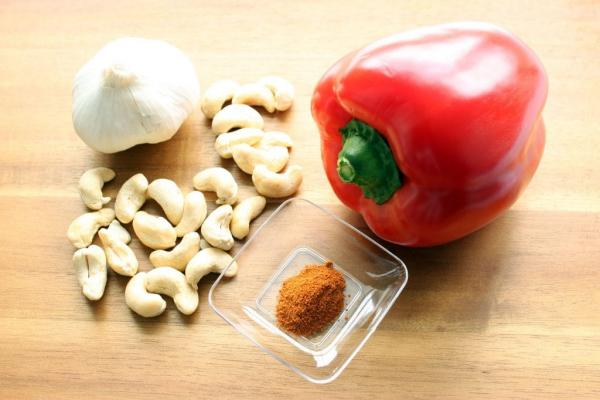 Roasted Garlic and Red Pepper Dip Mix