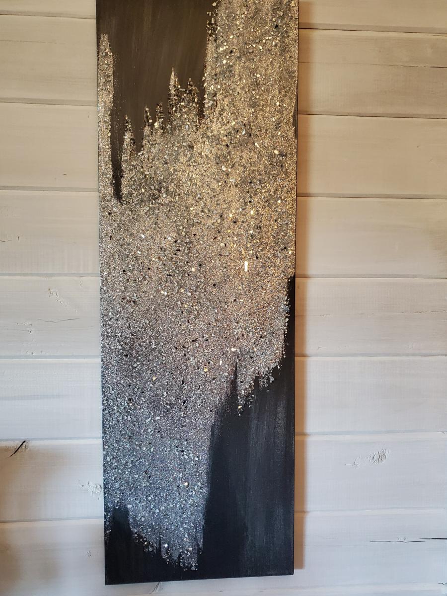 Textured and Vertical Artwork picture