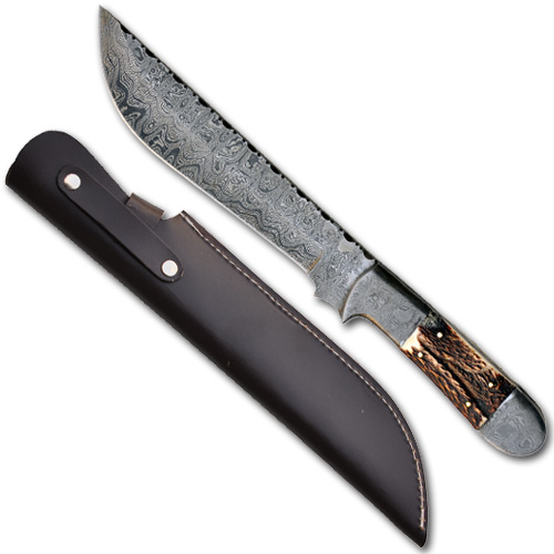 DAMASCUS HUNTING KNIFE  STAG HANDLE