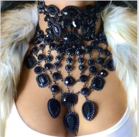 Black Elegance Necklace picture