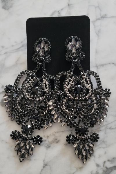 Sasha Chandelier Earrings - Silver picture