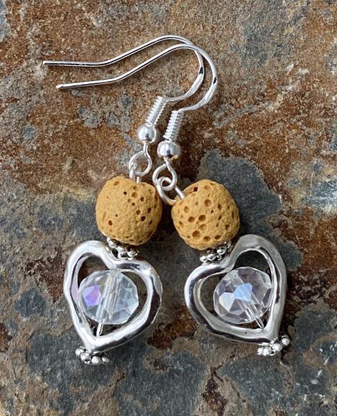 Diffuser heart earrings picture