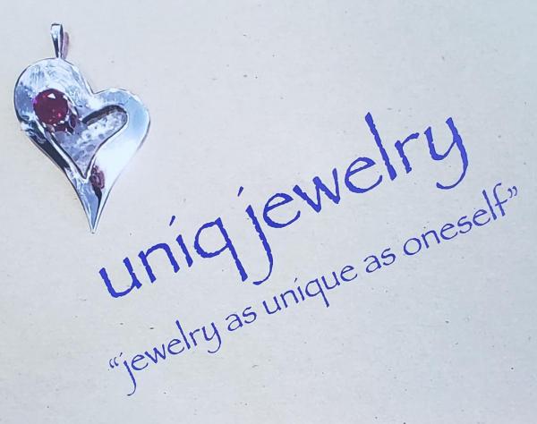 uniq jewelry