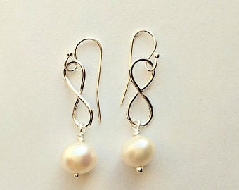 Infinity Pearl Earrings