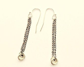 Love Knot Earrings picture