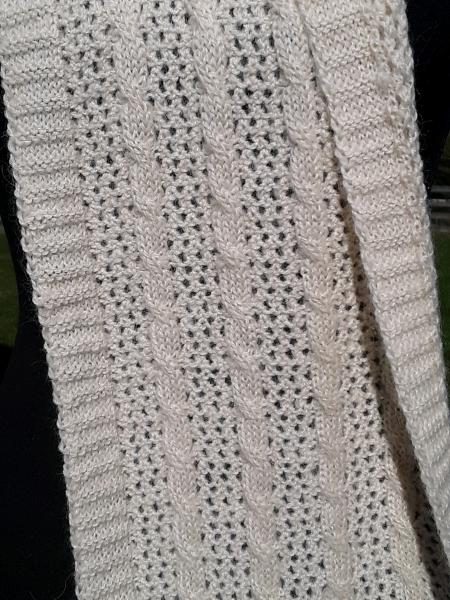 Cable and Lace Scarf picture
