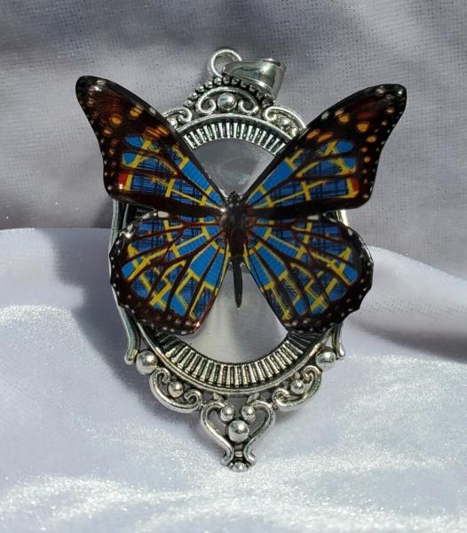 2021 style Marriott carpet butterfly pendants picture