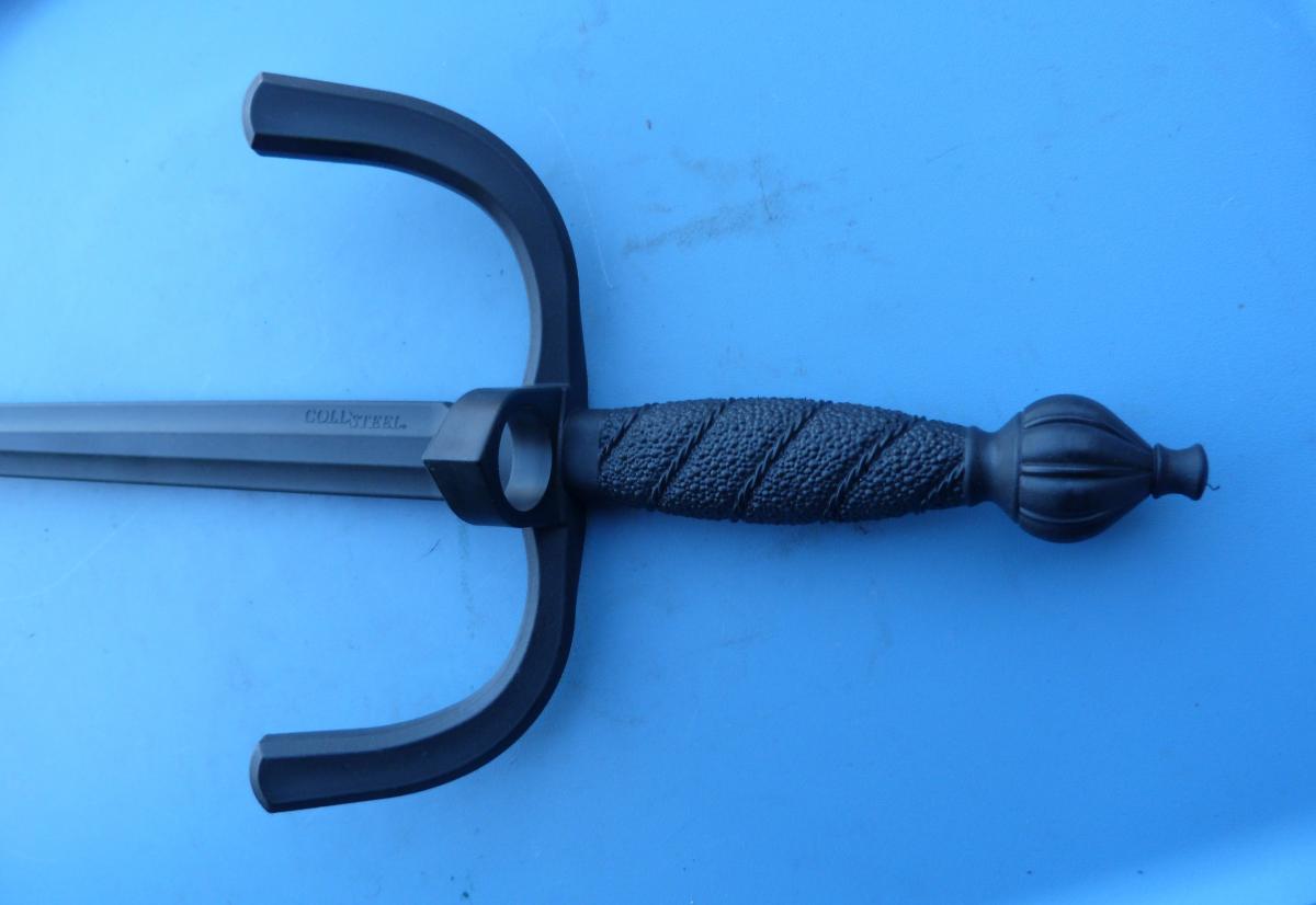 Rennaissance Main Gauche Parrying Dagger picture