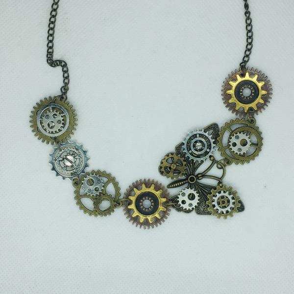 Gear necklace