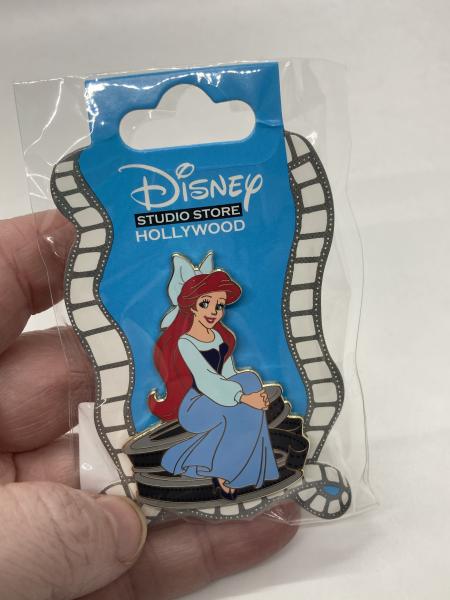 Disney DSSH pins your choice of one pin picture