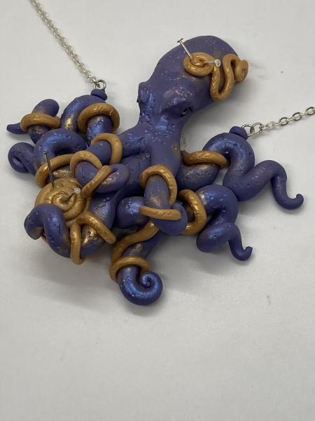 Purple snorting octopus pendant picture