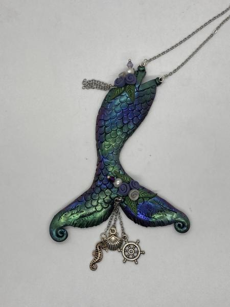 Mermaid tail pendant picture