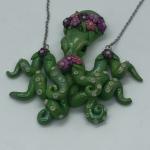 Tefiti Moana style octopus necklace Green