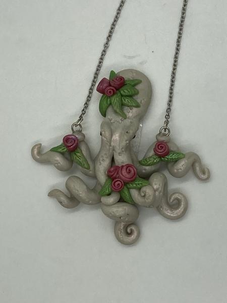 Pearl and rose octopus pendant small