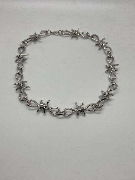 Barbed wire necklace picture