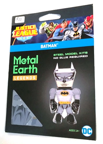 Metal Earth Legends - Justice League, Batman - 32309050219 picture