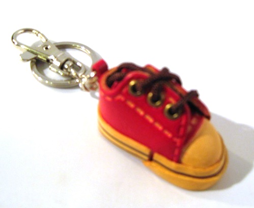 Leather Sneaker Key Ring, red - 220-KC4007r