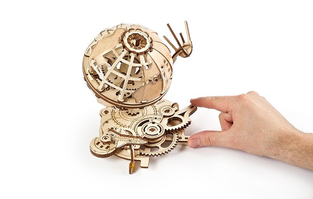 UGears Wooden Mechanical Globe - UG12114 picture