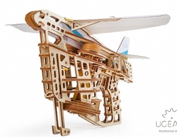 UGears Wooden Mechanical Flight Starter - KD502192 picture