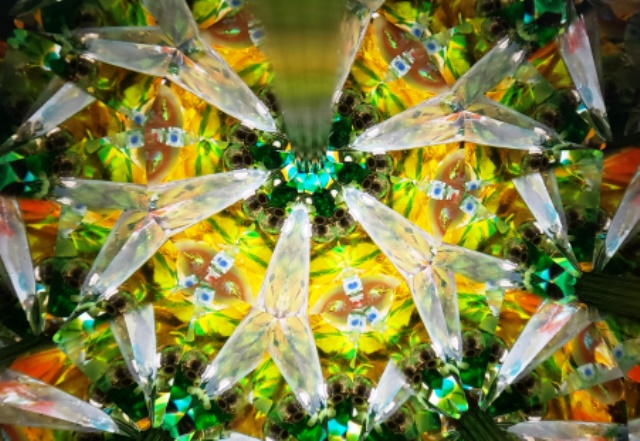 Green Diamond Kaleidoscope - Lindenmier - 100-1108 picture