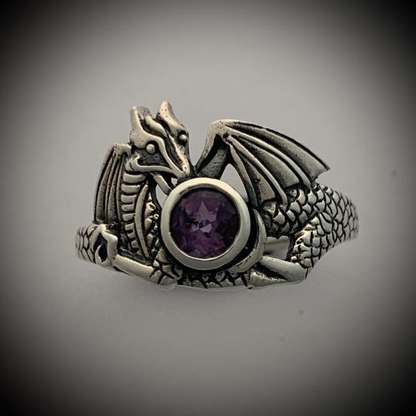 Guarded Treasure Dragon Ring