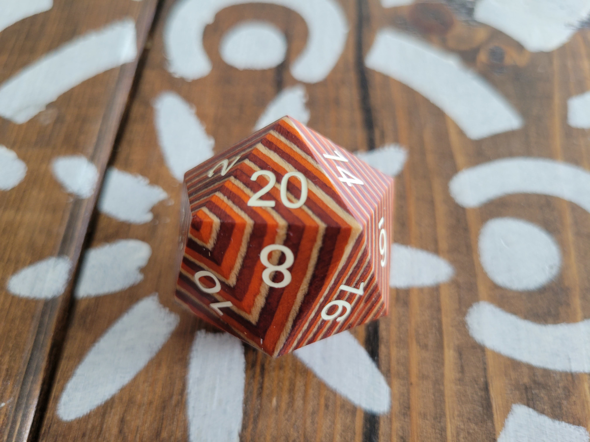 Wood D20s picture