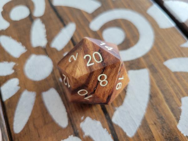 Wood D20s picture