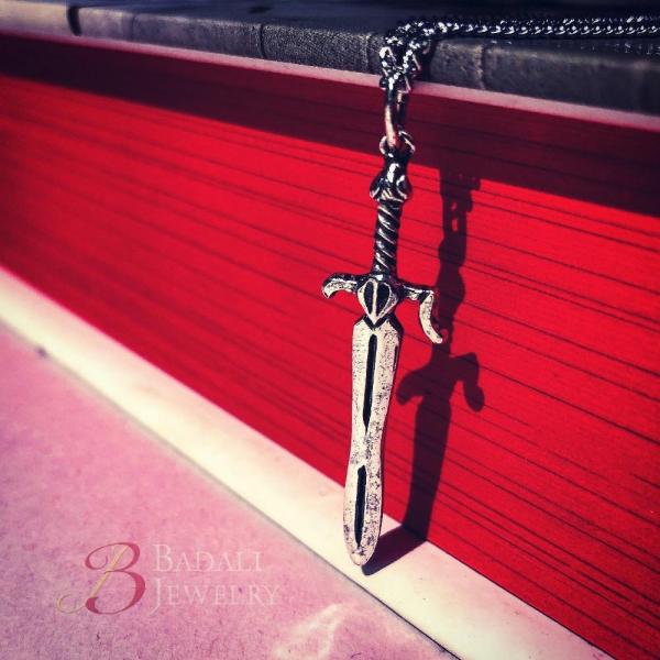 Caesura Sword Charm picture