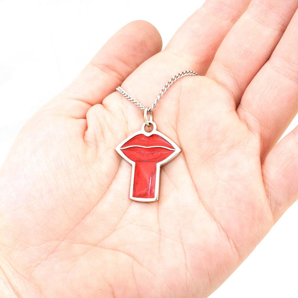 Eleanorian Lips Pendant - Silver picture