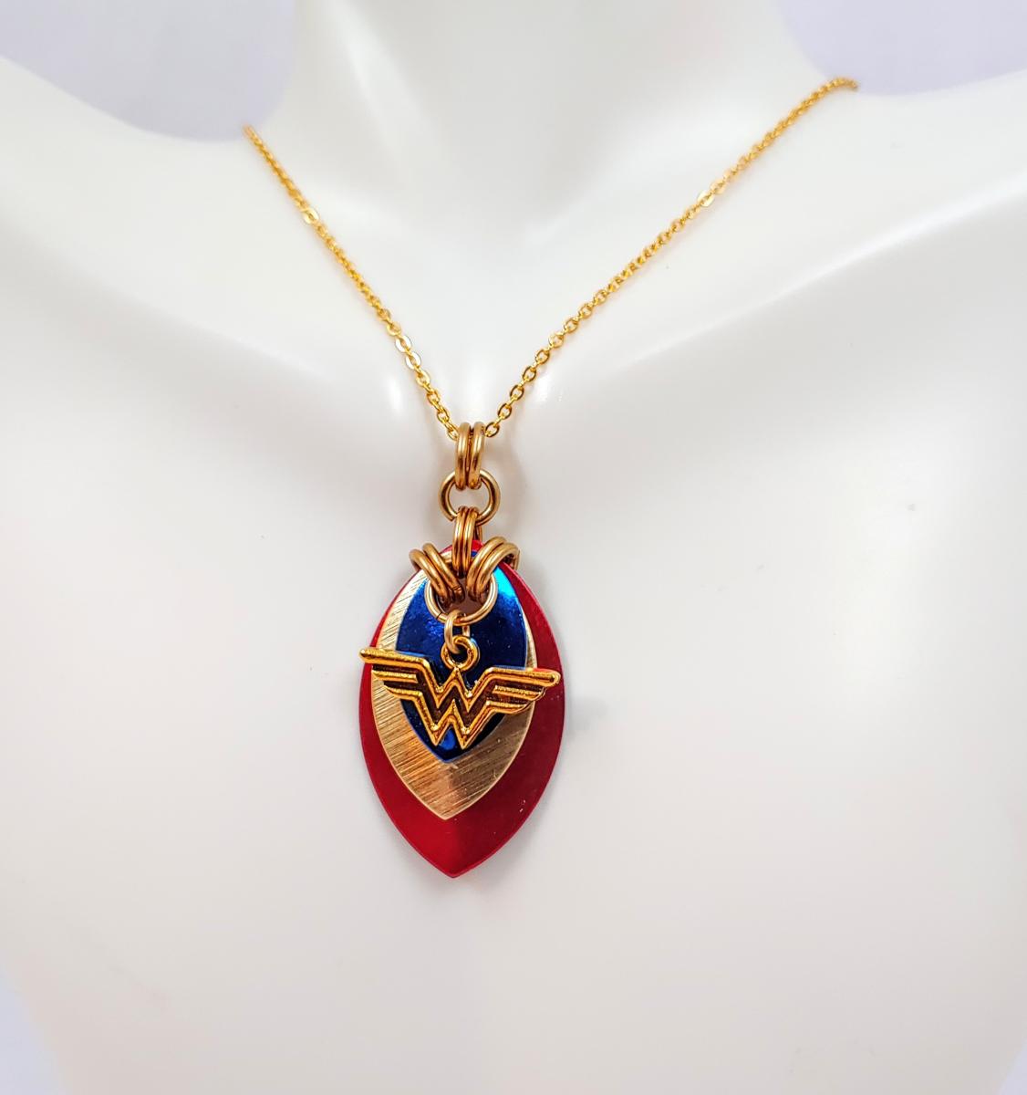 Wonder Woman Pendant picture
