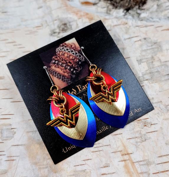 Wonder Woman Earrings picture