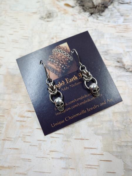 Chainmaille Skull Earrings picture