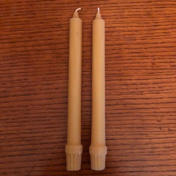 Beeswax tapers (2) -colonial 10"