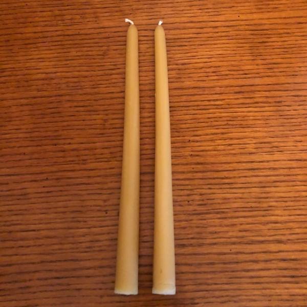 Beeswax tapers (2) - classic 12"