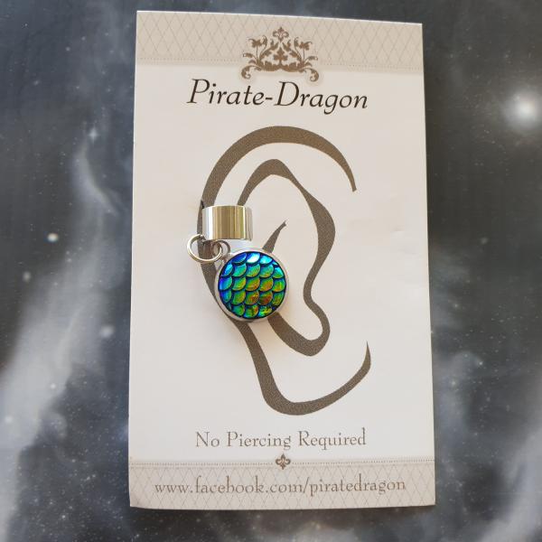 Textured Dragon/Mermaid Scale - Blue/Green - Non-Pierced Earcuff (EC473B)