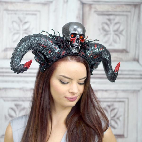 Premium Horned Headdress, black horns and skull Headpiece