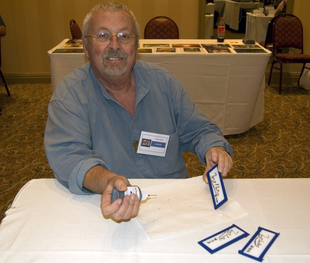 ORIGINAL AUTOGRAPHS - Peter Davison and Terry Malloy 5th Doctor & Davros Stained Glass Panel picture