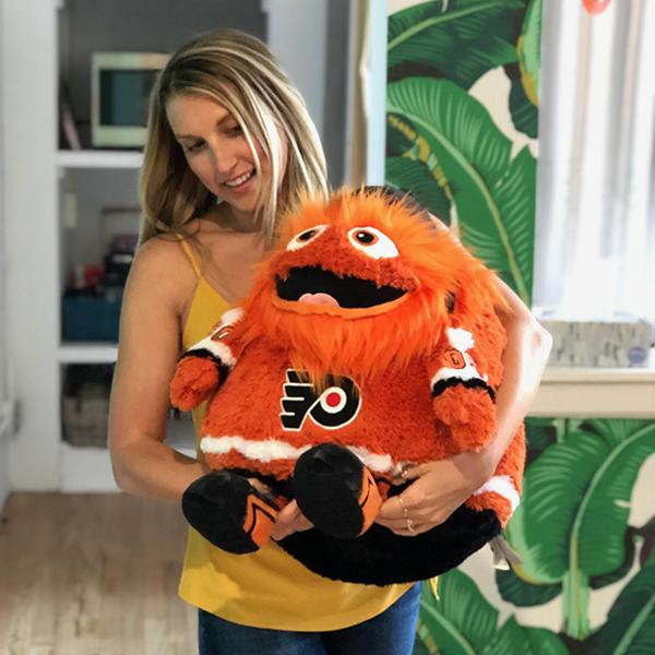 Squishable Gritty (17") picture