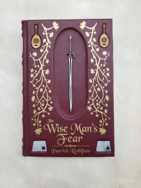 The Wise Man’s Fear – Leatherbound Patrick Rothfuss Book