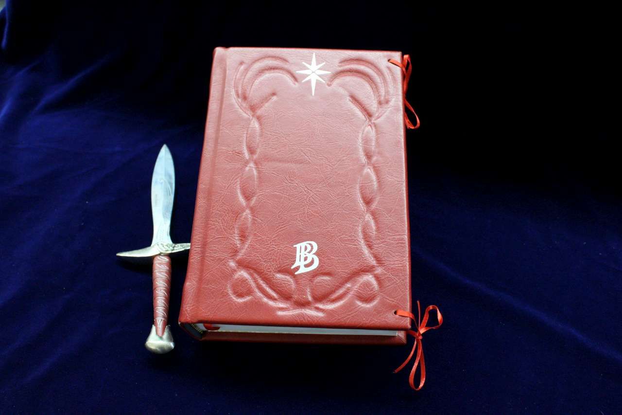 Goot van mening zijn Geen The Lord of the Rings – Red Book of Westmarch Leatherbound Collector's  Edition Book Replica - Eventeny